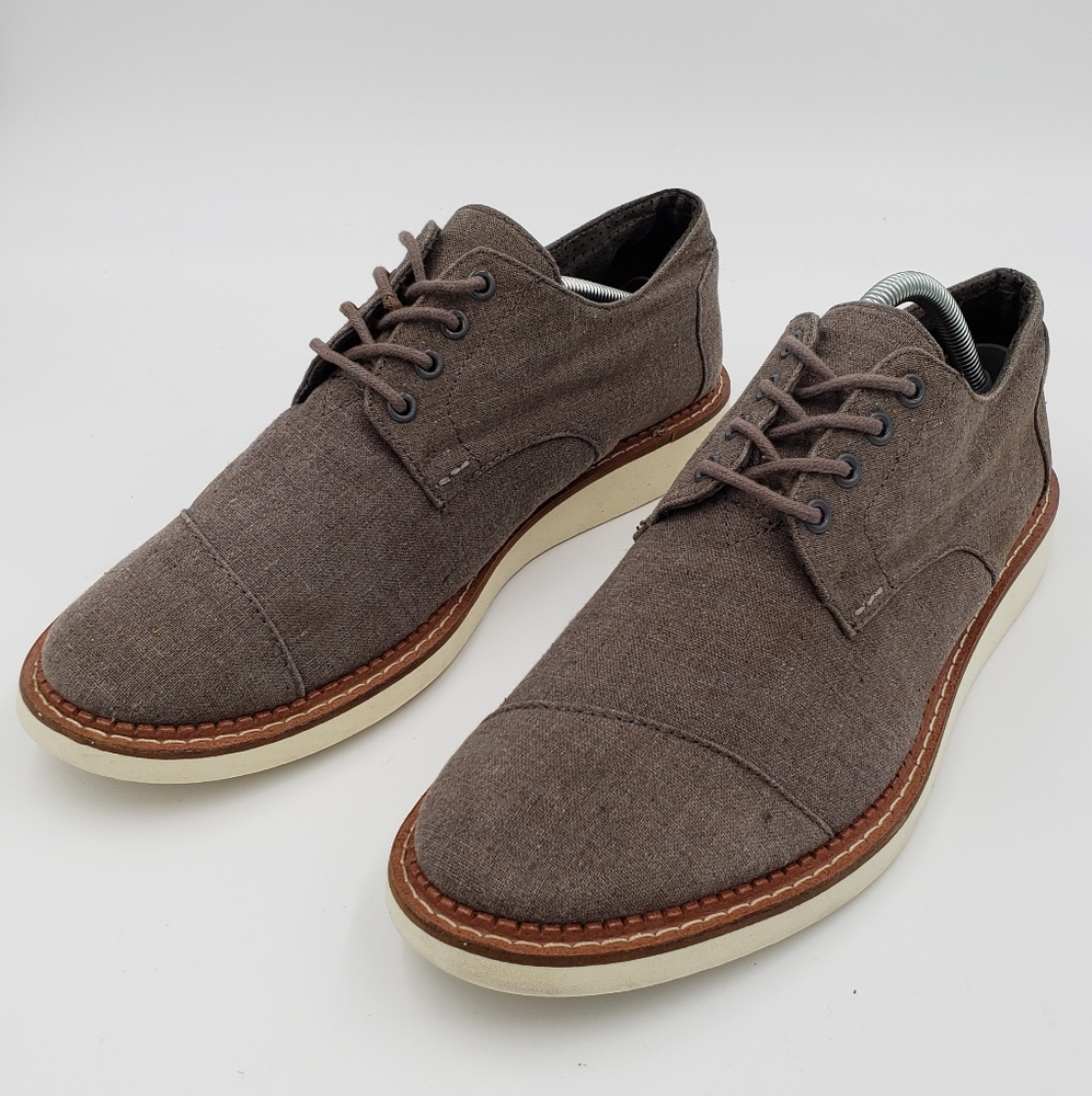 TOMS Brogue Gray Chambray  Oxford